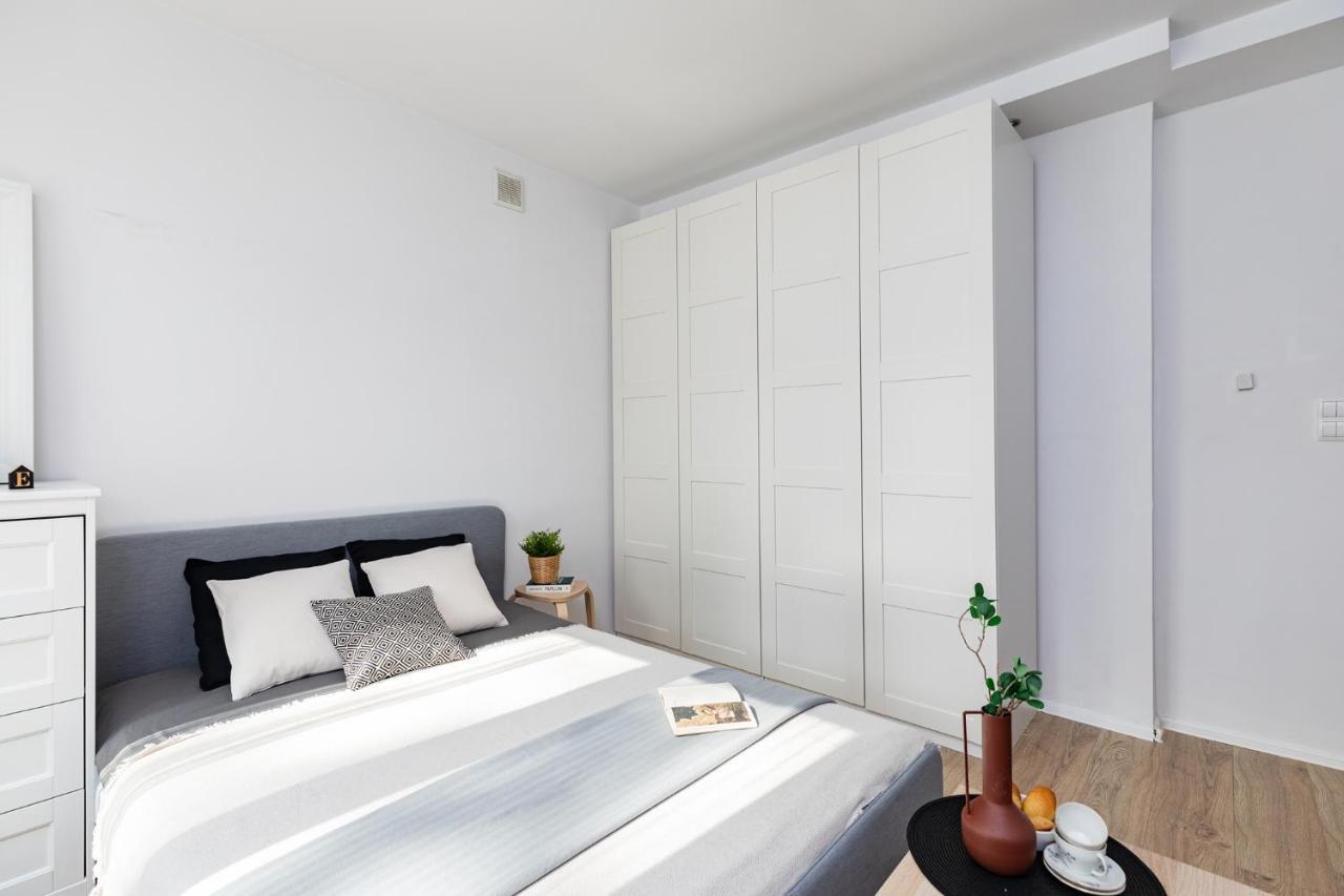 Superapart Dzielna 9A Apartman Varsó Kültér fotó